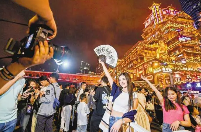 <b>重庆旅游热度位居全国前列 重庆文旅“赢在未来”趋势凸显</b>
